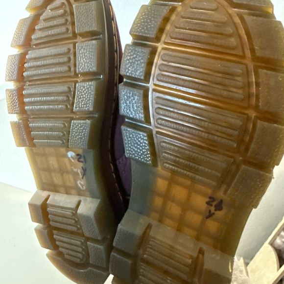 Dr. Martens Maroon Canvas Chukka Boots Size Woman’s 7 / Mens 6 - Picture 5 of 5